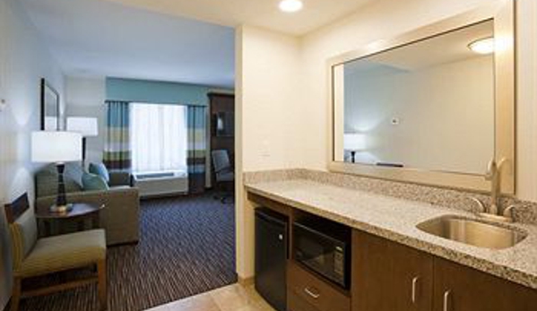 Hampton Inn & Suites Minneapolis West/ Minnetonka - Minnetonka, MN