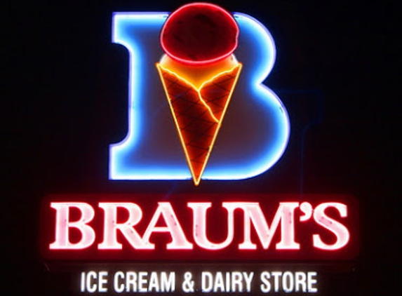 Braum's Ice Cream and Dairy Store - Dallas, TX