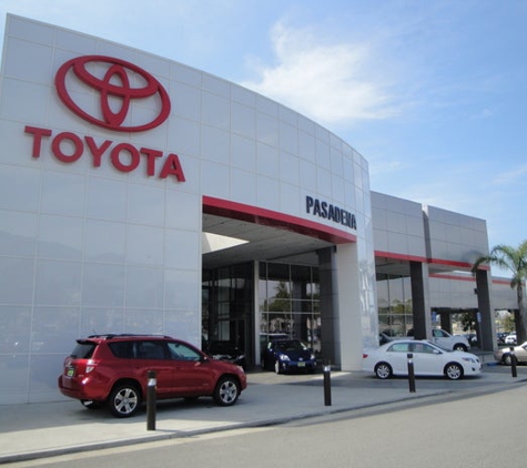 Toyota Pasadena - Pasadena, CA