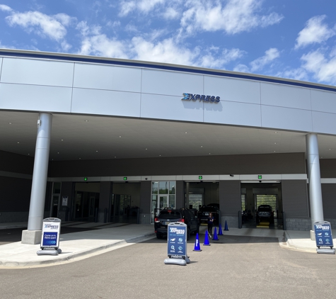 Fox Subaru - Grand Rapids, MI