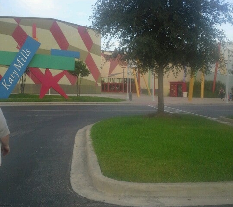 AMC Theatres - Katy Mills 20 - Katy, TX