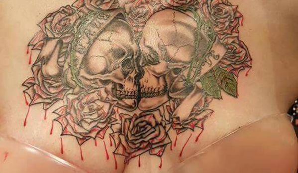 Dreamworld Tattoo and Body Piercing - Apple Valley, CA