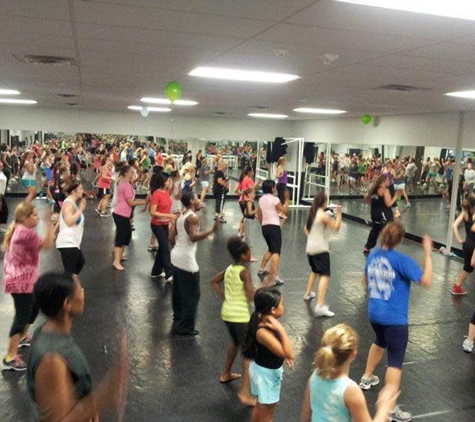 Footlights Dance Studio - Flower Mound, TX