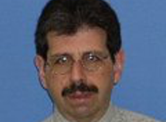 Dr. Robert M. Trepel, MD - Commack, NY