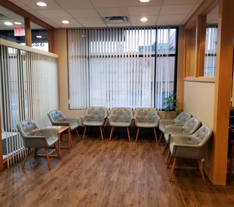 Forefront Dermatology Berwyn, IL - Berwyn, IL