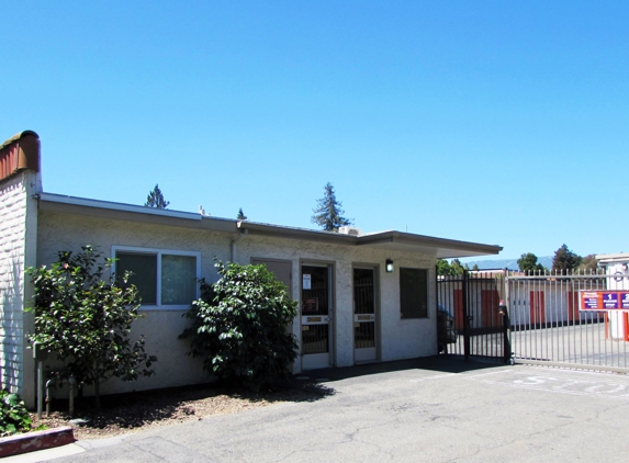 Public Storage - Cupertino, CA