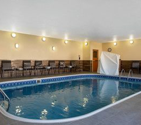 Fairfield Inn & Suites - Saint Cloud, MN