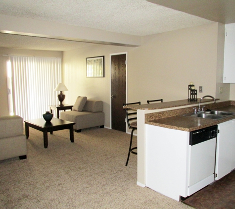 Lakeview Apartments - Reno, NV