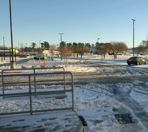 Publix Super Market at Huguenot Village - North Chesterfield, VA