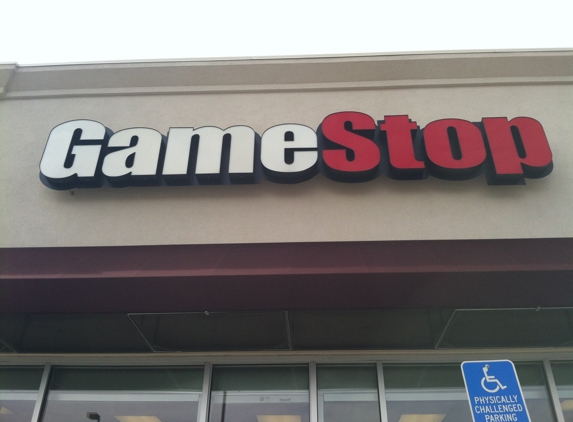 GameStop - Columbus, IN