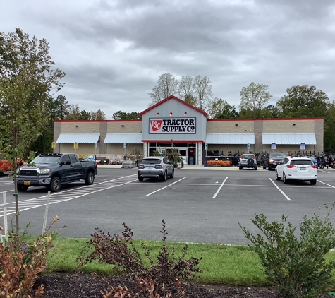 Tractor Supply Co - Chester, VA