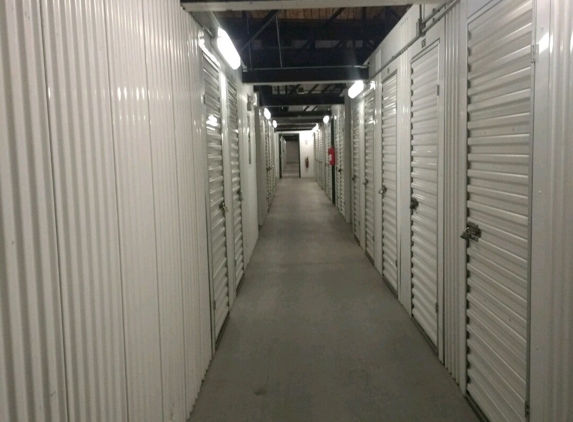 Extra Space Storage - Somerville, MA