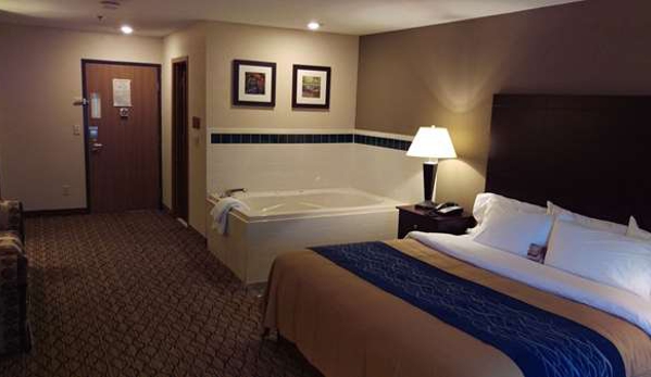 Comfort Inn Huntington Near University - Huntington, IN