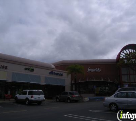 Men's Wearhouse - Escondido, CA