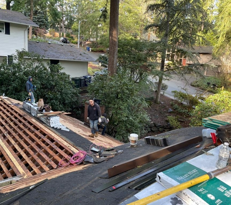 Lake Construction & Roofing Company - Bellevue, WA. Roofing Services for Residential & Commercial Bellevue, WA