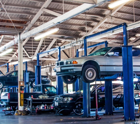 United Auto Repair - Stockton, CA