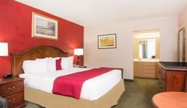 Ramada - Warner Robins, GA