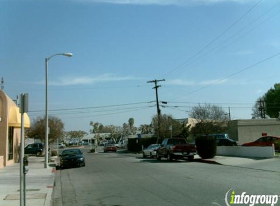 You Should Be Dancing - Reseda, CA