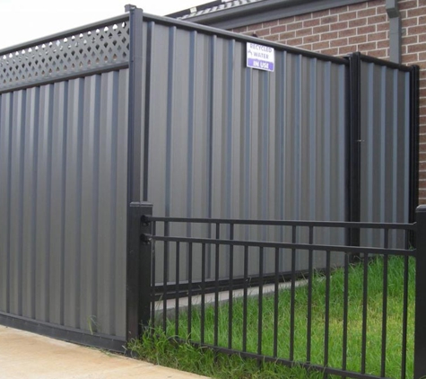 Metropolitan Fencing And Gates Pty Ltd - Tarneit, VIC. Top Fencing Products Direct To You