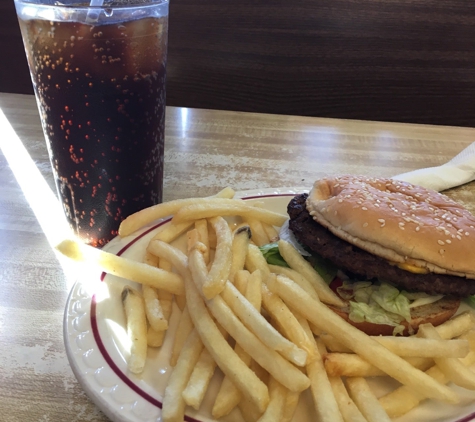 Chuck A Burger Drive In - Saint Louis, MO