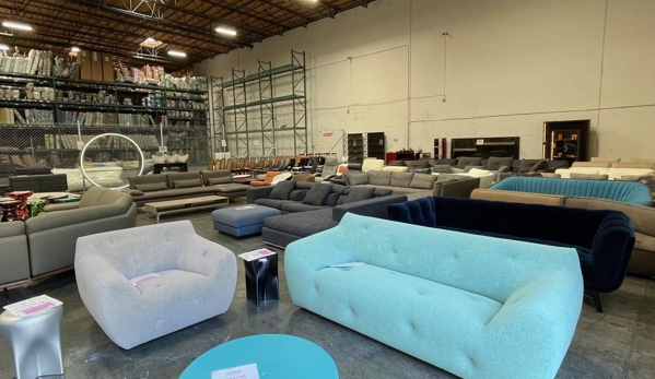 Roche Bobois Outlet - Rancho Dominguez, CA