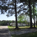 Cherry Blossom RV Park - Hotels