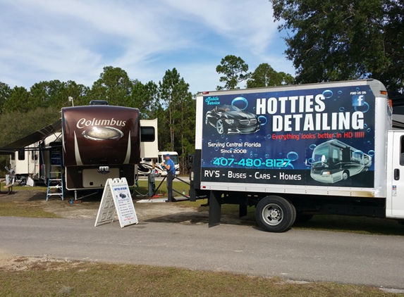 Hotties Detailing - Clermont, FL