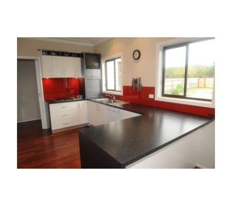 Kustom Kitchens - Portland, VIC