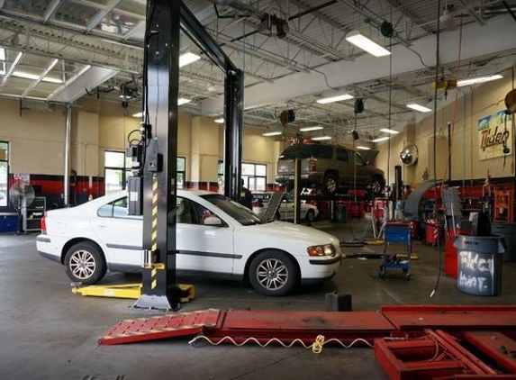 Tilden Car Care Ctr - Huntington, NY