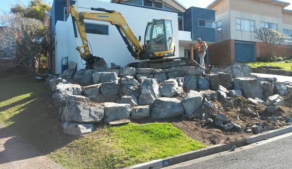Barnett Earthmoving - Darawank, NSW