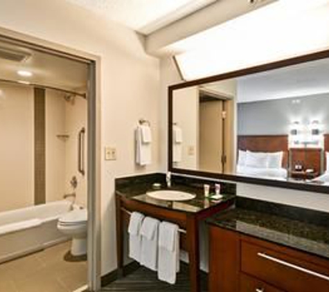 Hyatt Place Kansas City/Overland Park/Convention Center - Overland Park, KS