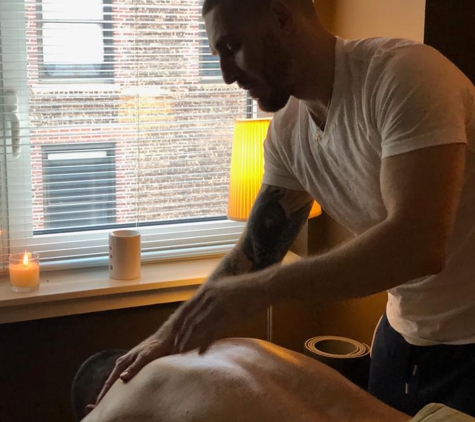 Massage therapy by Eddie - New York, NY