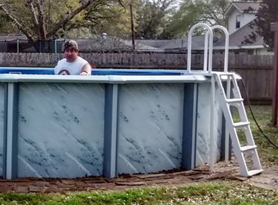 Above Ground Pool Service - Houston, TX