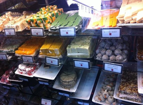 Surati Farsan Mart - Artesia, CA. Yummy sweets