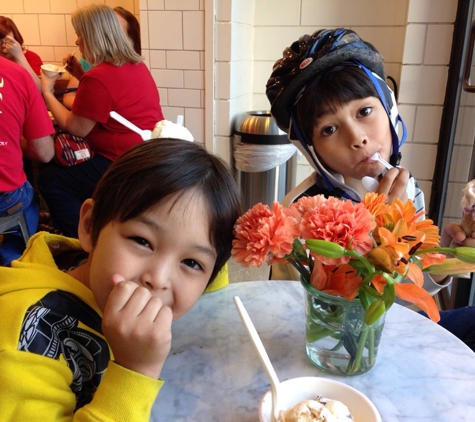 Jeni's Splendid Ice Creams - Chicago, IL