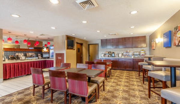 Comfort Inn - Hall of Fame - Canton, OH