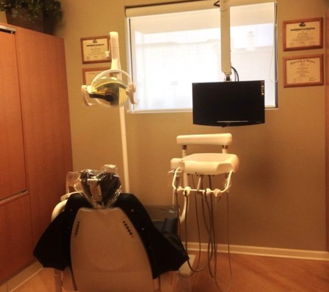 Advanced Dentistry at Morton Grove - Morton Grove, IL. Dental equipment at Advanced Dentistry at Morton Grove