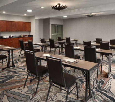 DoubleTree by Hilton Hotel Salem, Oregon - Salem, OR