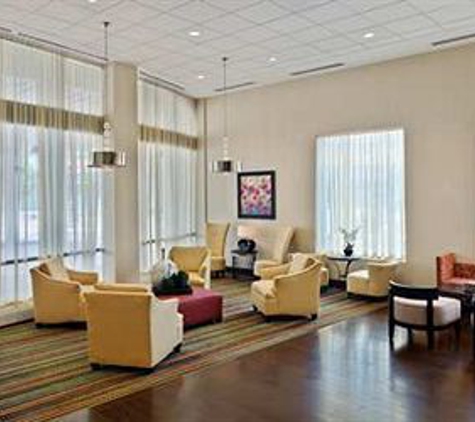 Hampton Inn & Suites Chicago/Mt. Prospect - Mount Prospect, IL