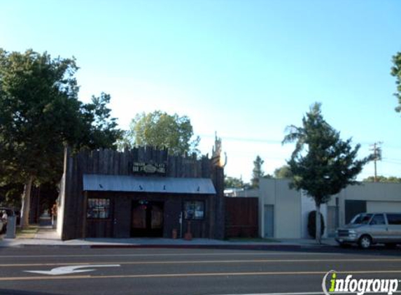 Tinhorn Flats Saloon & Grill - Burbank, CA