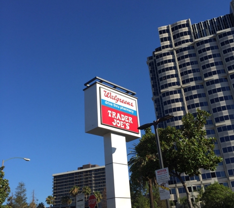 Trader Joe's - Glendale, CA