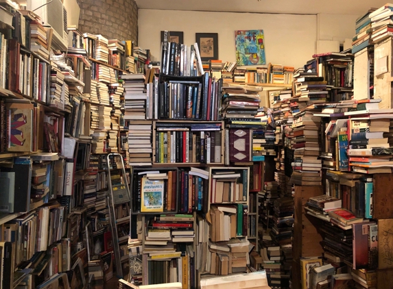 Arcadian Books & Art Prints - New Orleans, LA