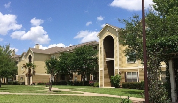 Kenwood Club at the Park Apartments - Katy, TX