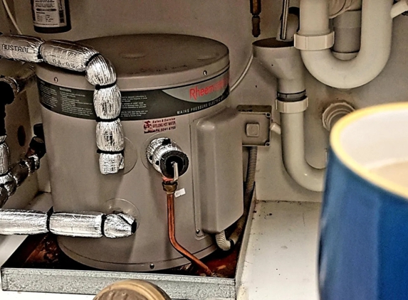 Geelong Hot Water Pty Ltd - Grovedale, VIC