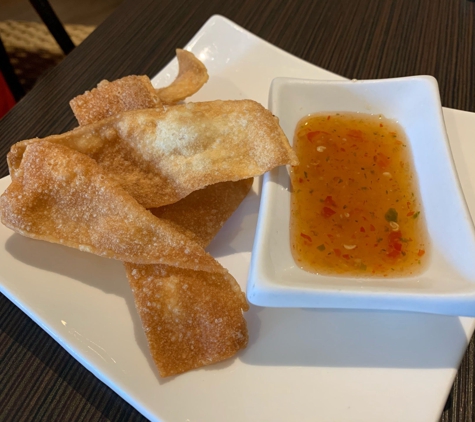 ARAWAN THAI BISTRO AND DESSERT - Las Vegas, NV