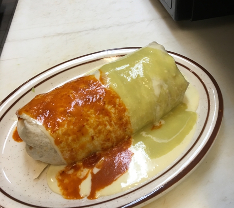 El Jimador 2 - Hobart, IN. Gordo burrito red or green salsa