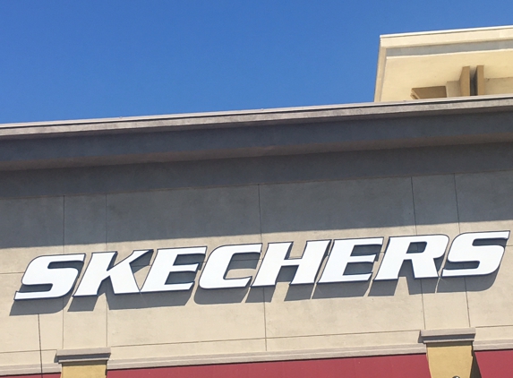 SKECHERS Factory Outlet - Citrus Heights, CA