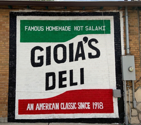 Gioia's Deli - Saint Louis, MO
