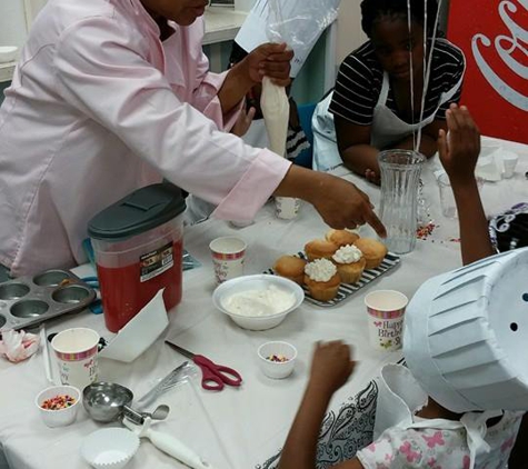 Isjays Sweets And Celebration - Salisbury, NC