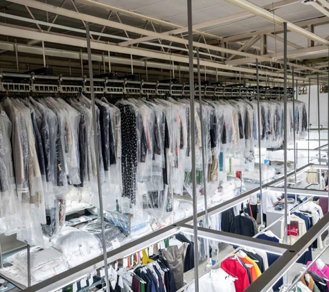 Ocean Breeze Dry Cleaners - Margate, QLD